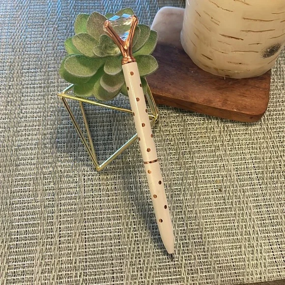 #60 NWT White and Rose Gold Polka Dot Pen with Diamond Jewel Top - Picture 11 of 16